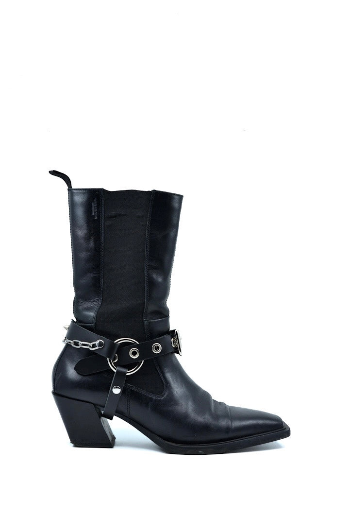 Boot Harness