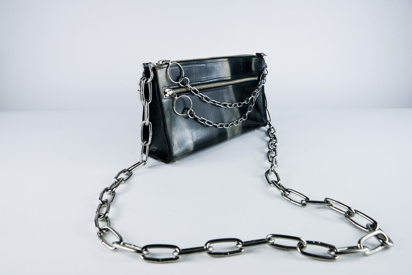 Chain Bag - Liquid Black