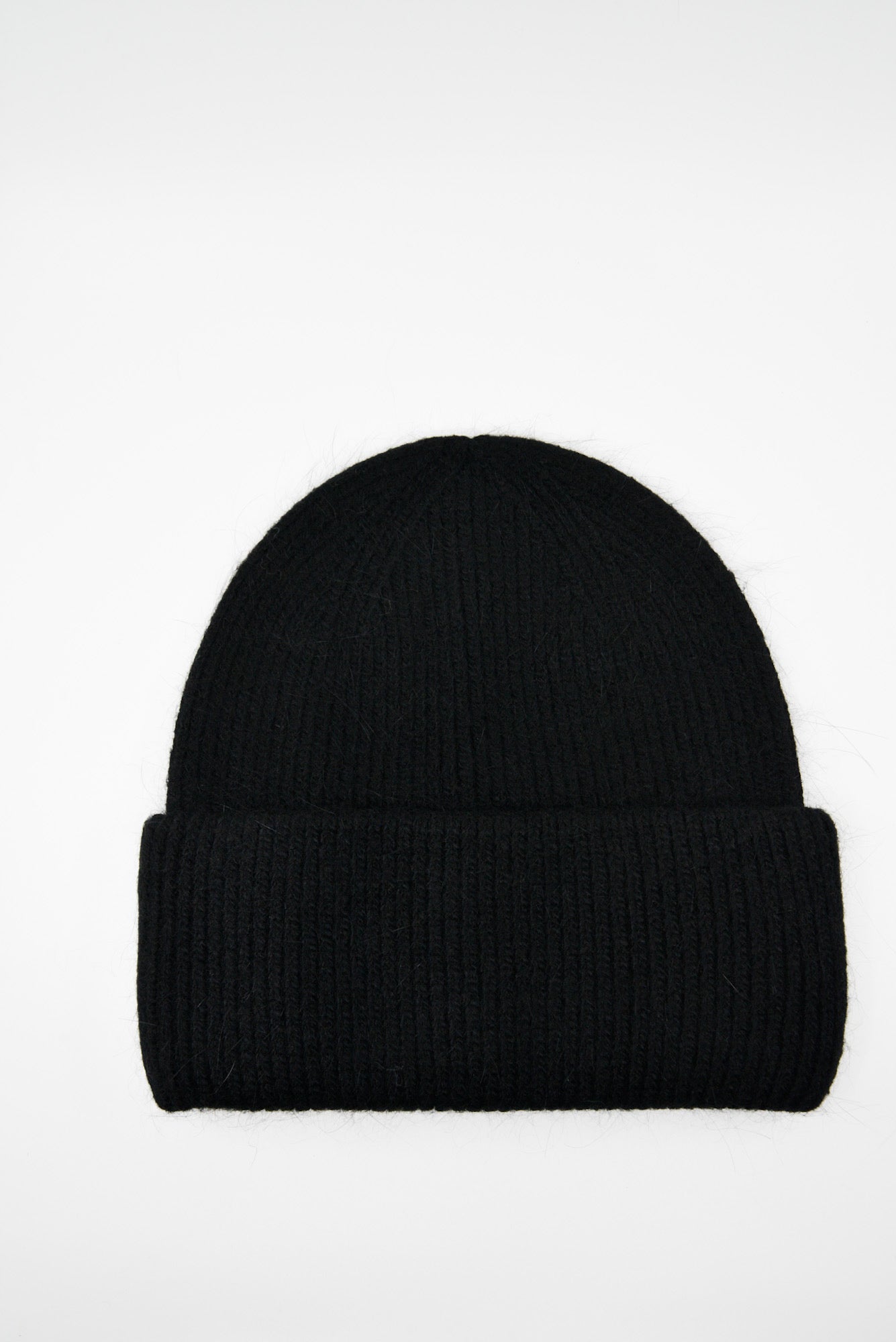 Angora Wool Beanie -Black