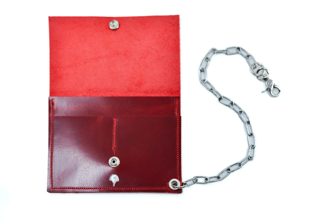 Chain Wallet -Cherry Glaze