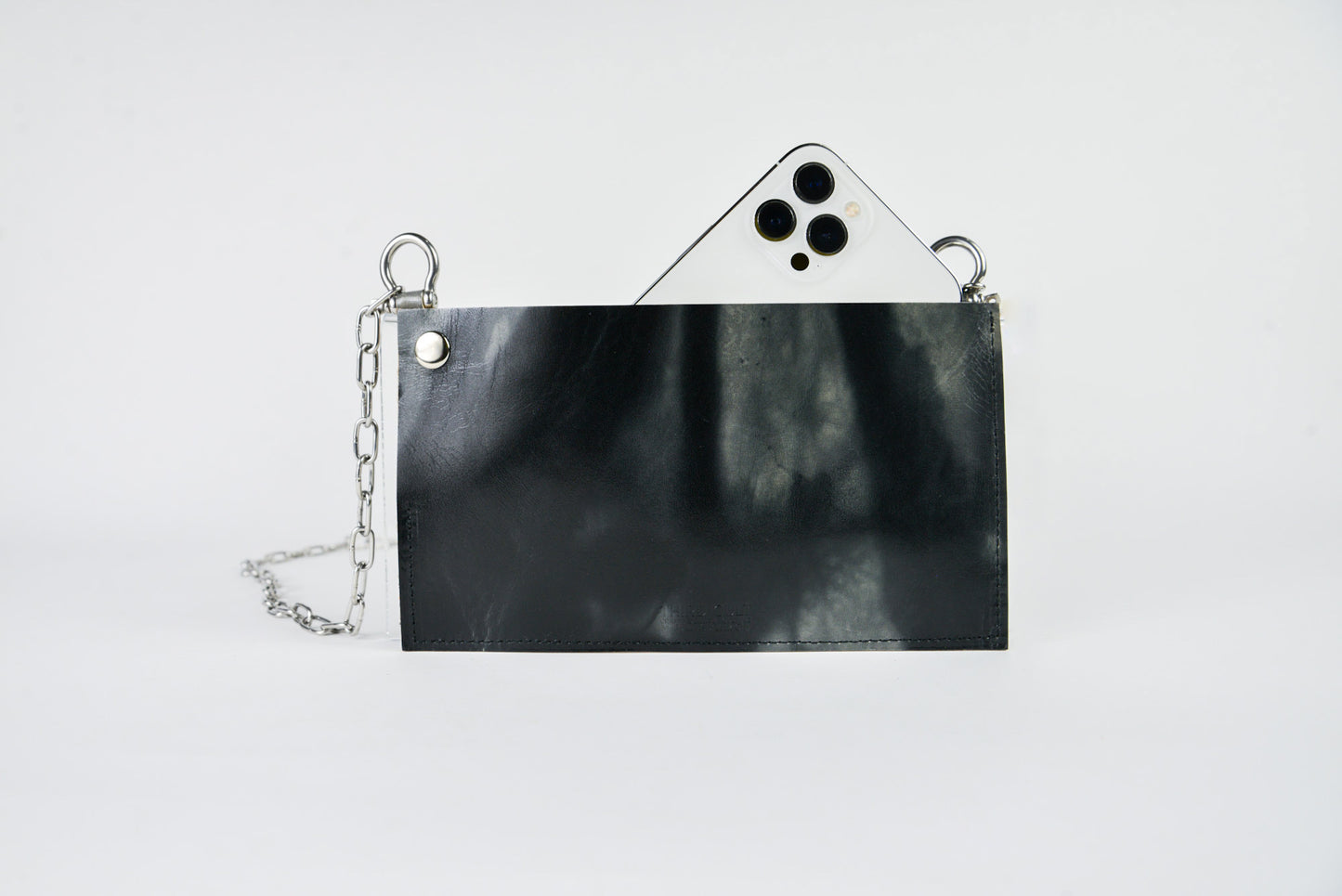 Crossbody Chain Pouch -Liquid Black